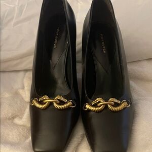 Tory Burch Black Heels with Gold Chain Detail